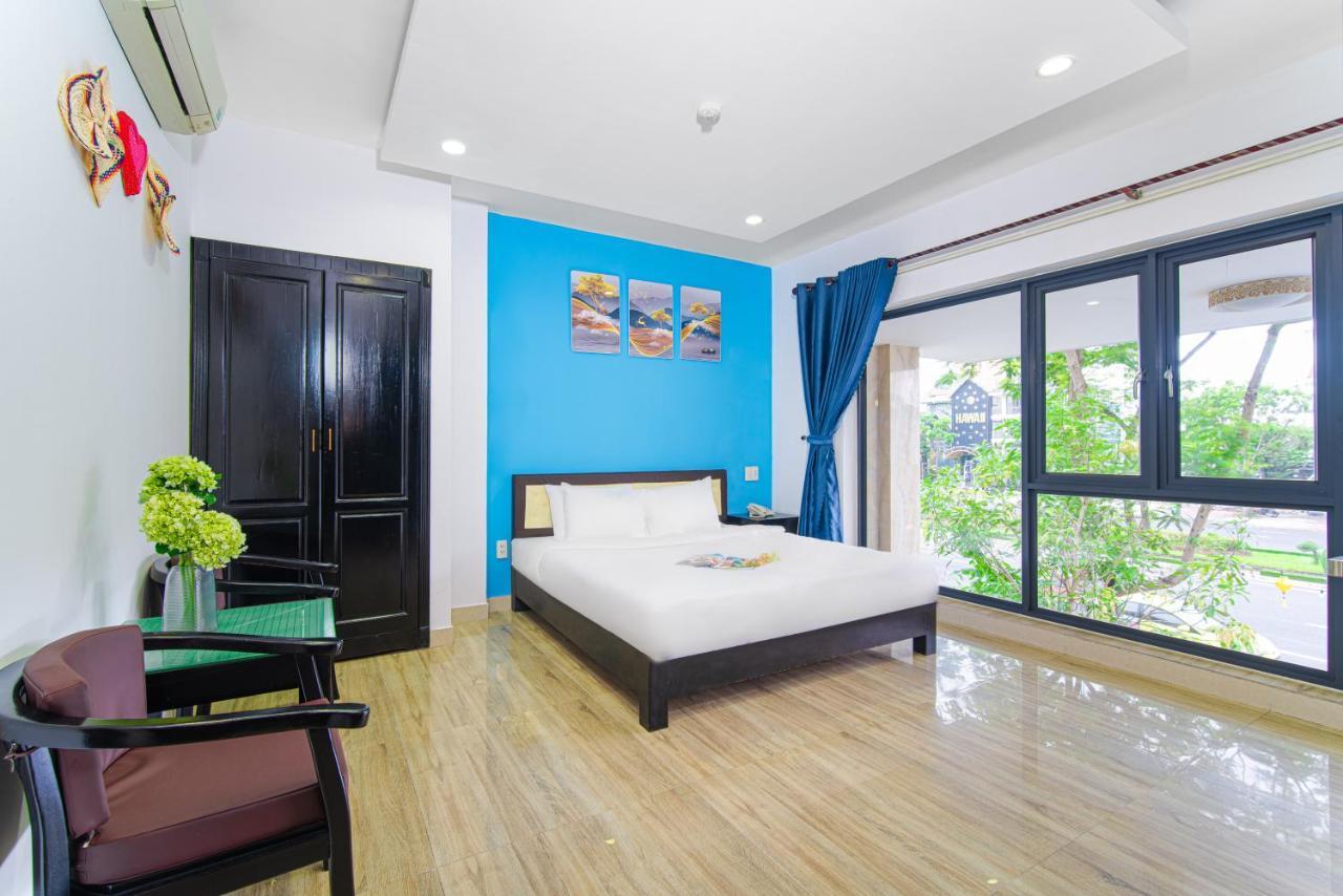 La Maison Danang Beach Hotel Экстерьер фото
