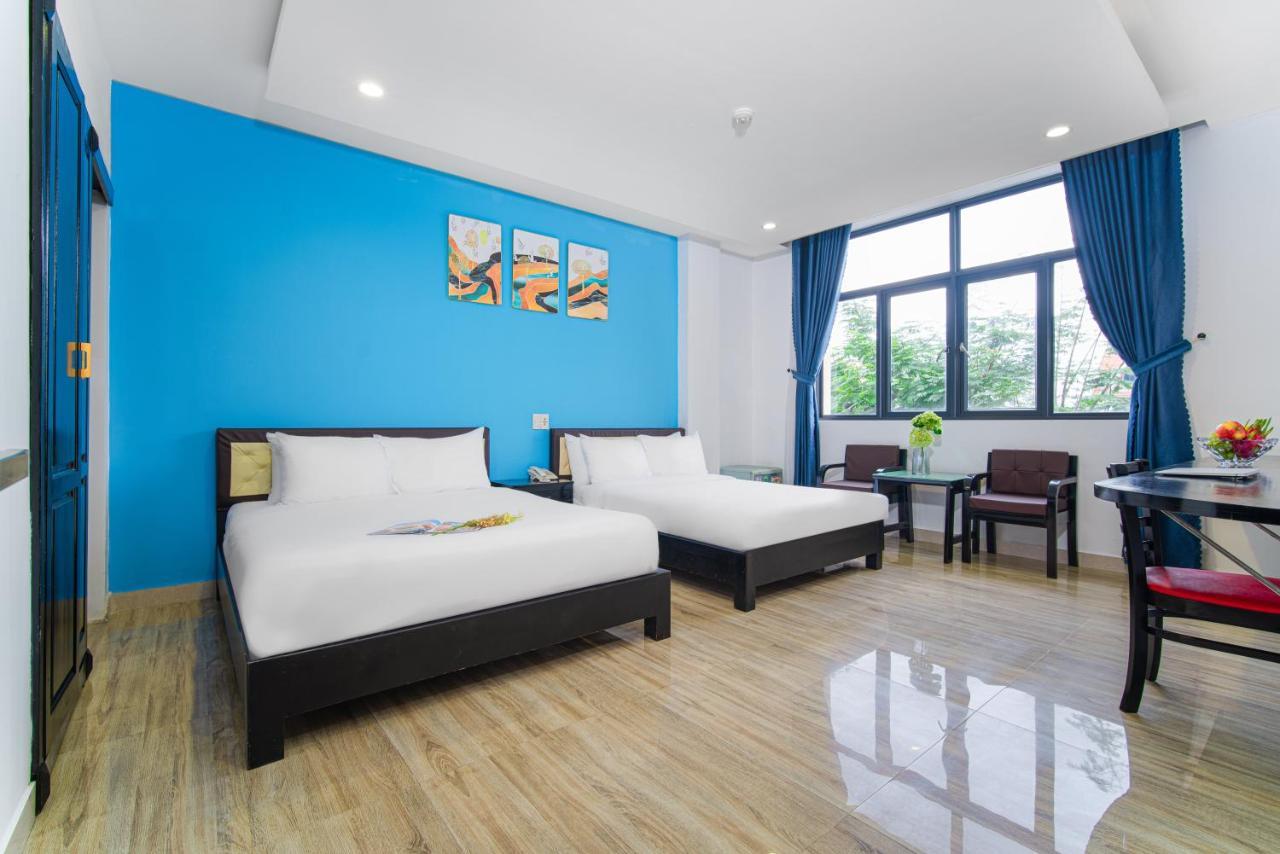 La Maison Danang Beach Hotel Экстерьер фото