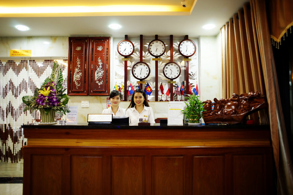 La Maison Danang Beach Hotel Экстерьер фото