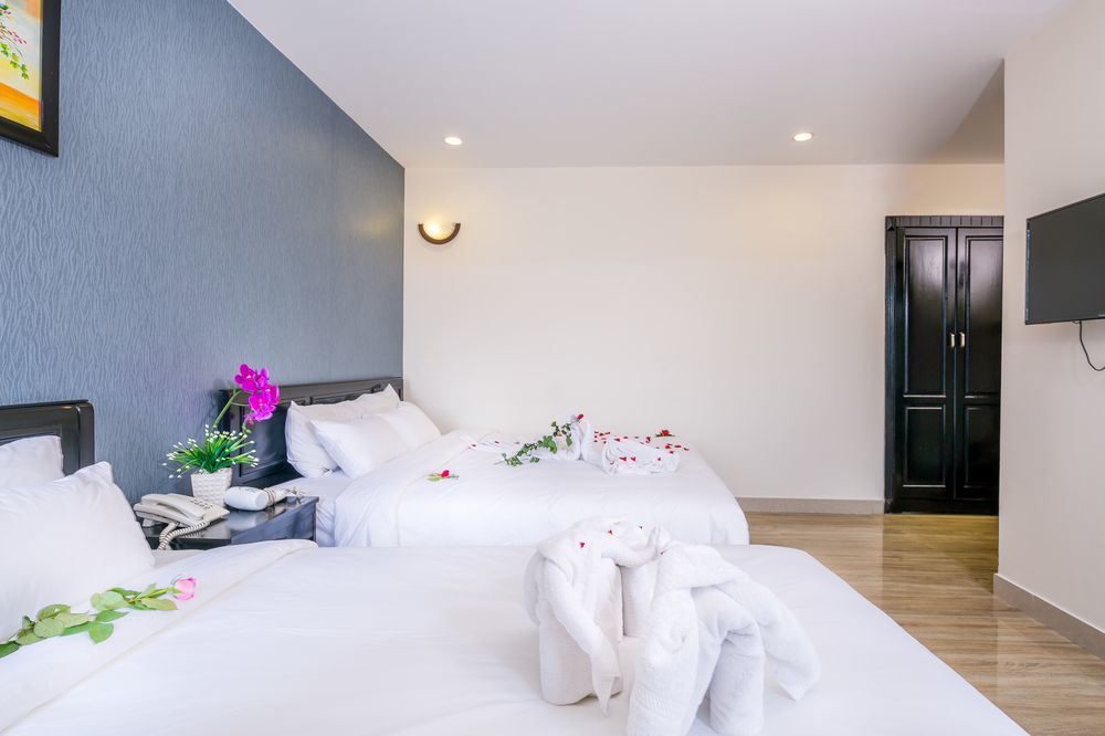 La Maison Danang Beach Hotel Экстерьер фото